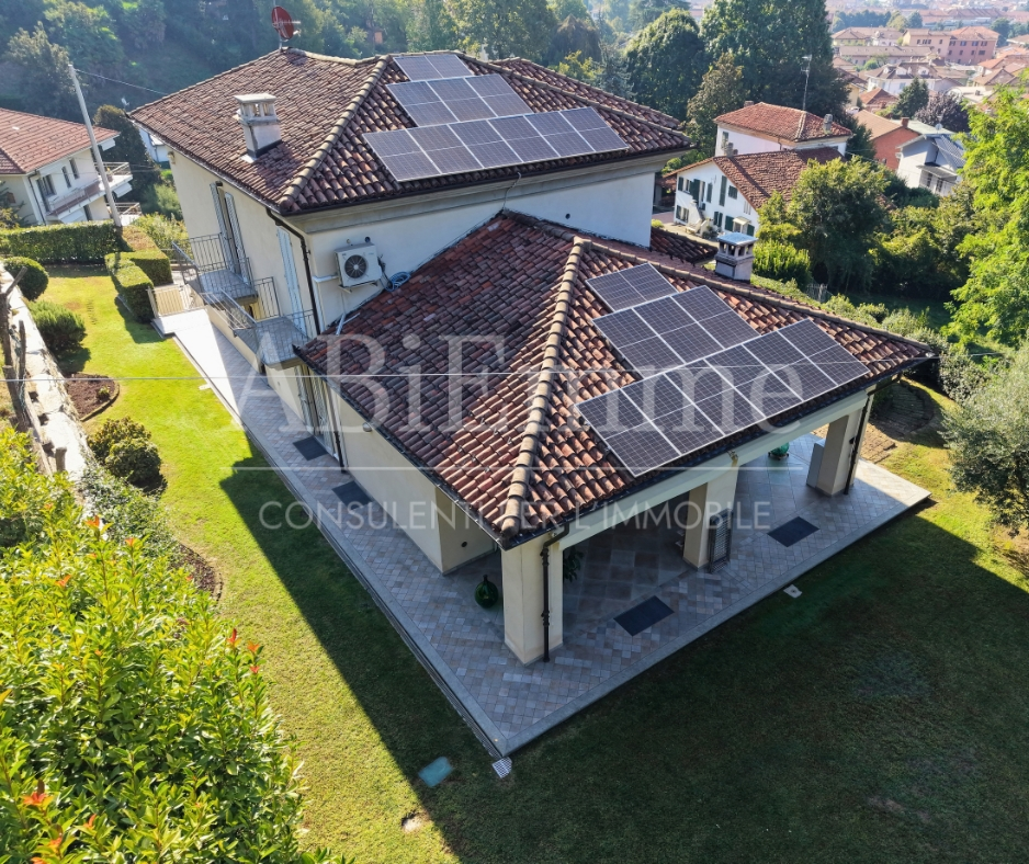 Villa Signorile In Bra