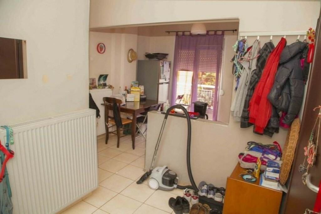 3-bedroom Flat In Ano Poli, Greece (110 M²)