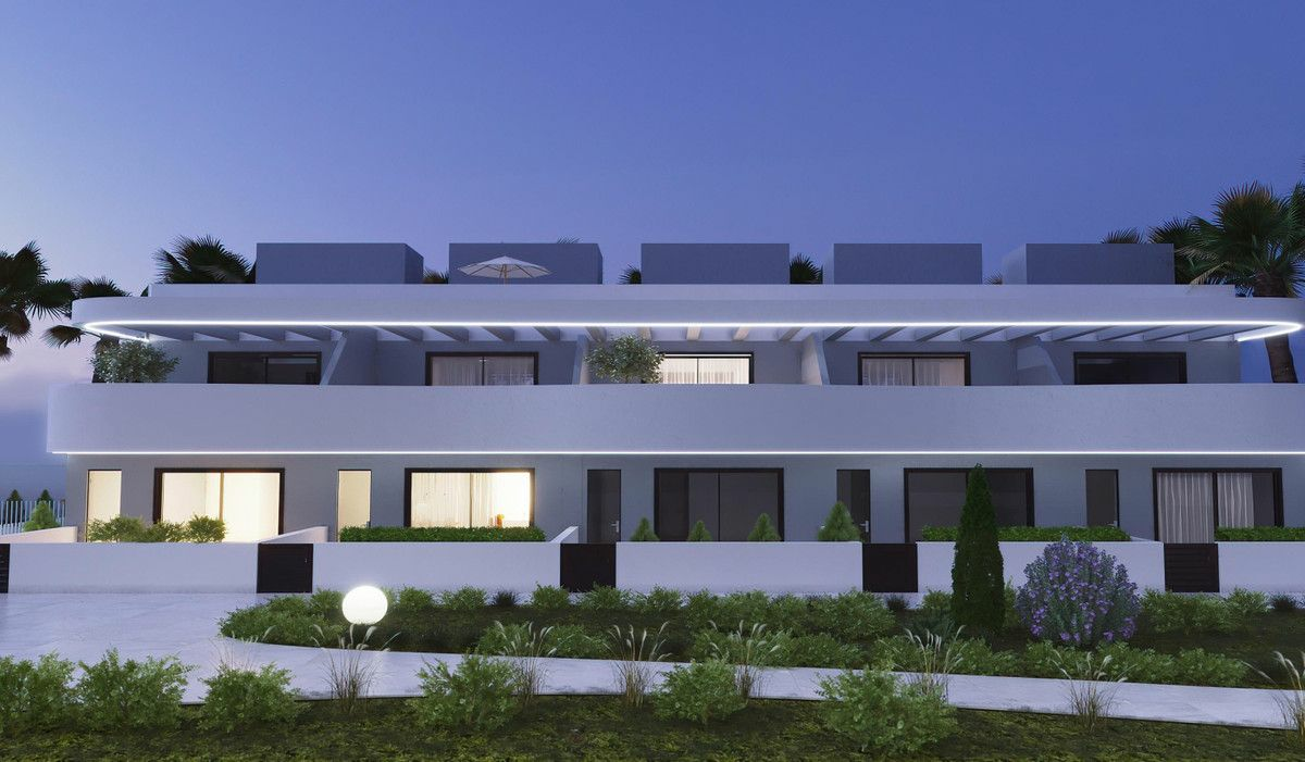 3-bedroom House In Guardamar Del Segura, Spain (144 M²)