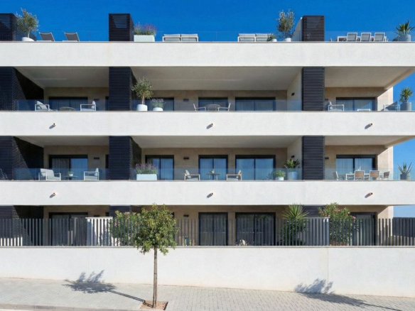 3-bedroom Apartment In Benijofar, Spain (123 M²)
