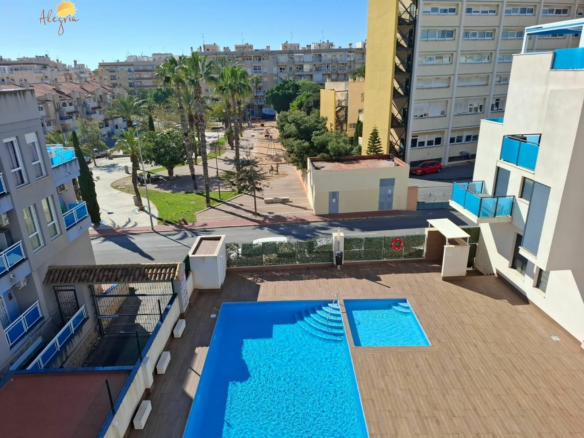 2-bedroom Apartment In Torrevieja, Spain (65 M²)