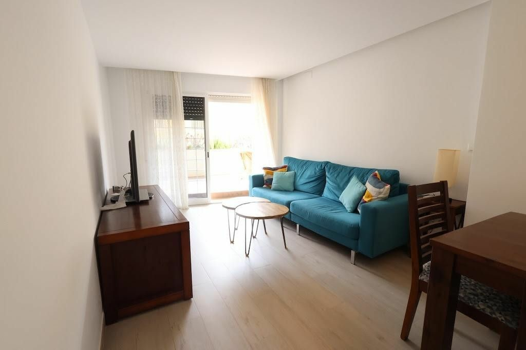 3-bedroom Apartment In Orihuela Costa, Spain (101 M²)