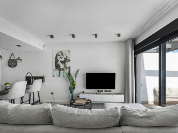 2-bedroom Apartment In Orihuela Costa, Spain (72 M²)