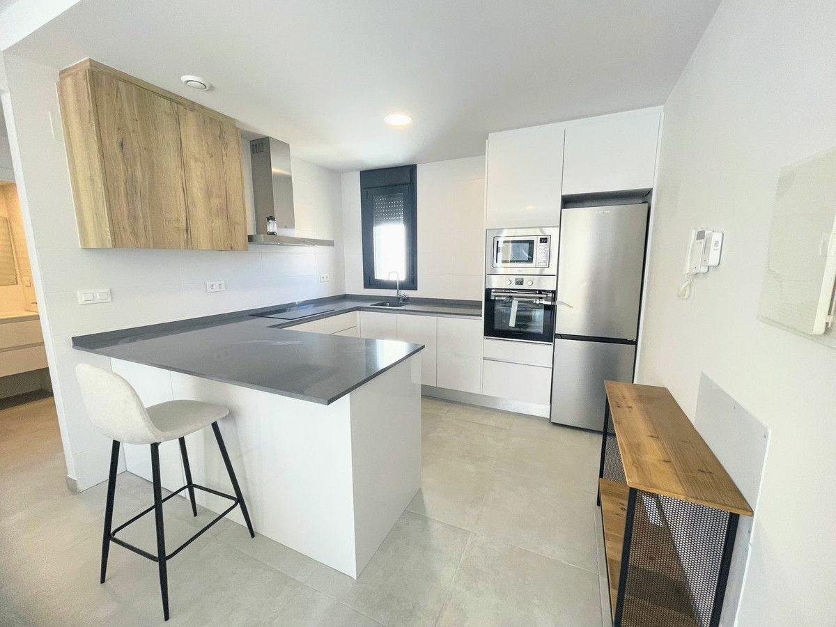 2-bedroom Apartment In Orihuela Costa, Spain (60 M²)