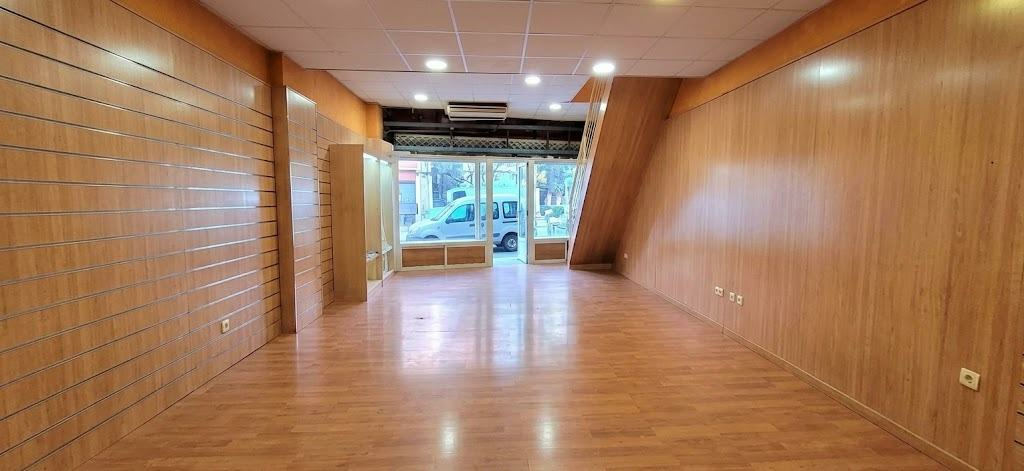 Commercial Unit In Alicante, Spain (84 M²)