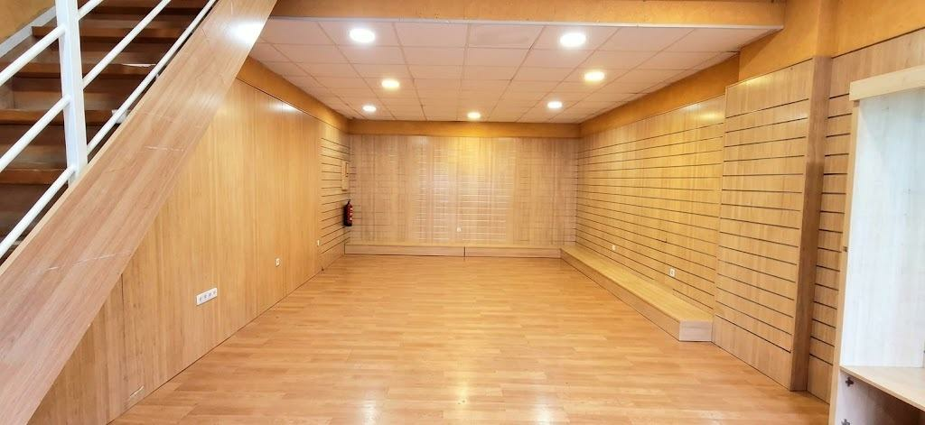 Commercial Unit In Alicante, Spain (84 M²)