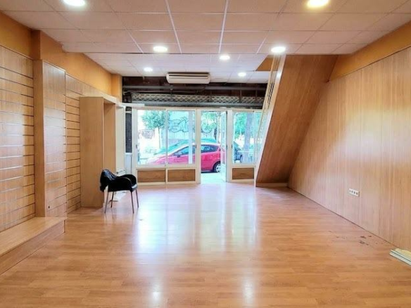 Commercial Unit In Alicante, Spain (84 M²)