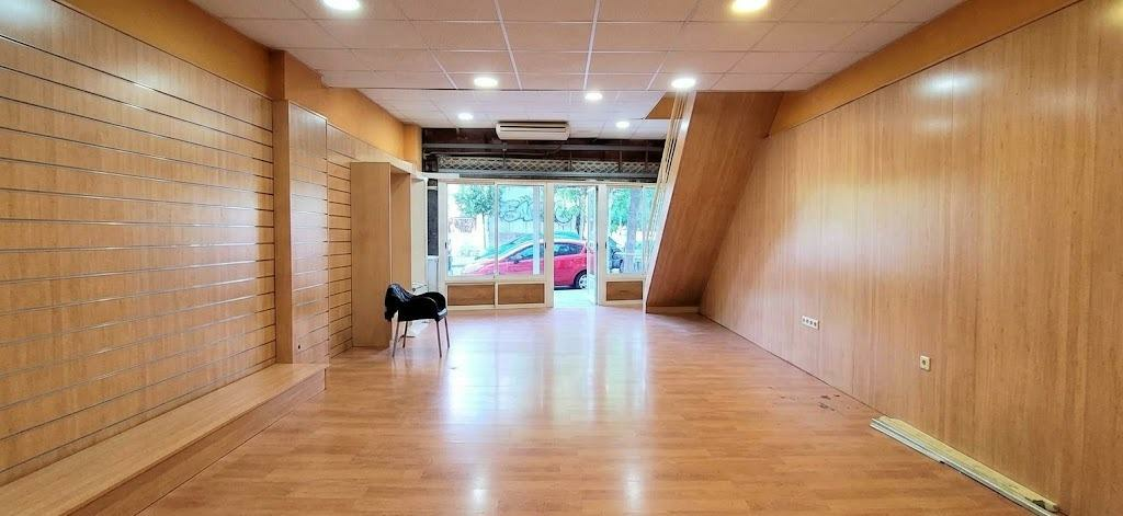 Commercial Unit In Alicante, Spain (84 M²)