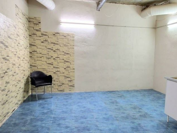Commercial Unit In Alicante, Spain (84 M²)