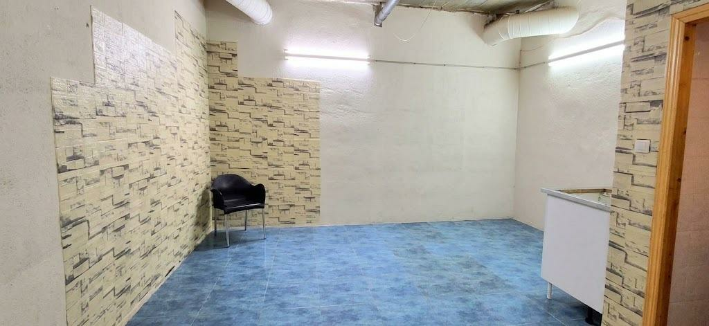 Commercial Unit In Alicante, Spain (84 M²)