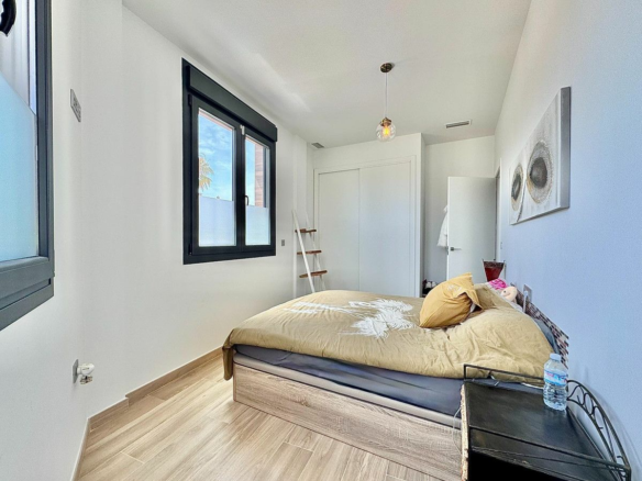 2-bedroom Apartment In Santiago De La Ribera, Spain (75 M²)