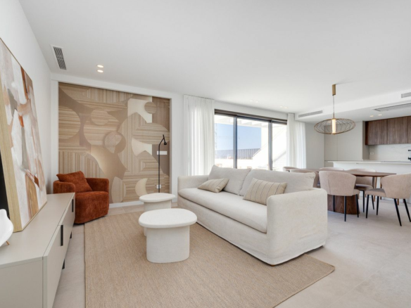 3-bedroom Villa In Mutxamel, Spain (124 M²)