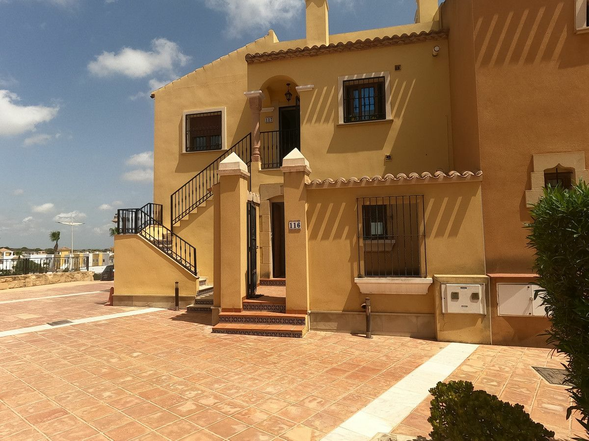 2-bedroom Apartment In Algorfa, Spain (70 M²)
