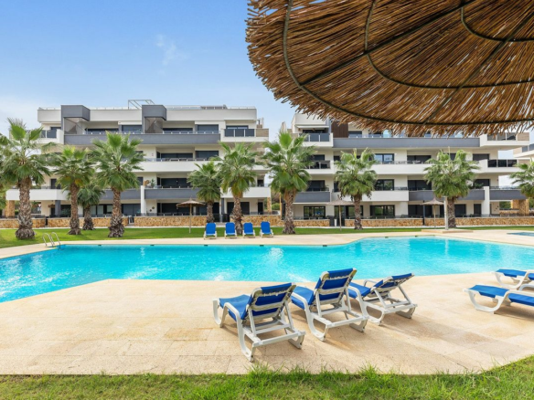 2-bedroom Apartment In Orihuela, Spain (84 M²)