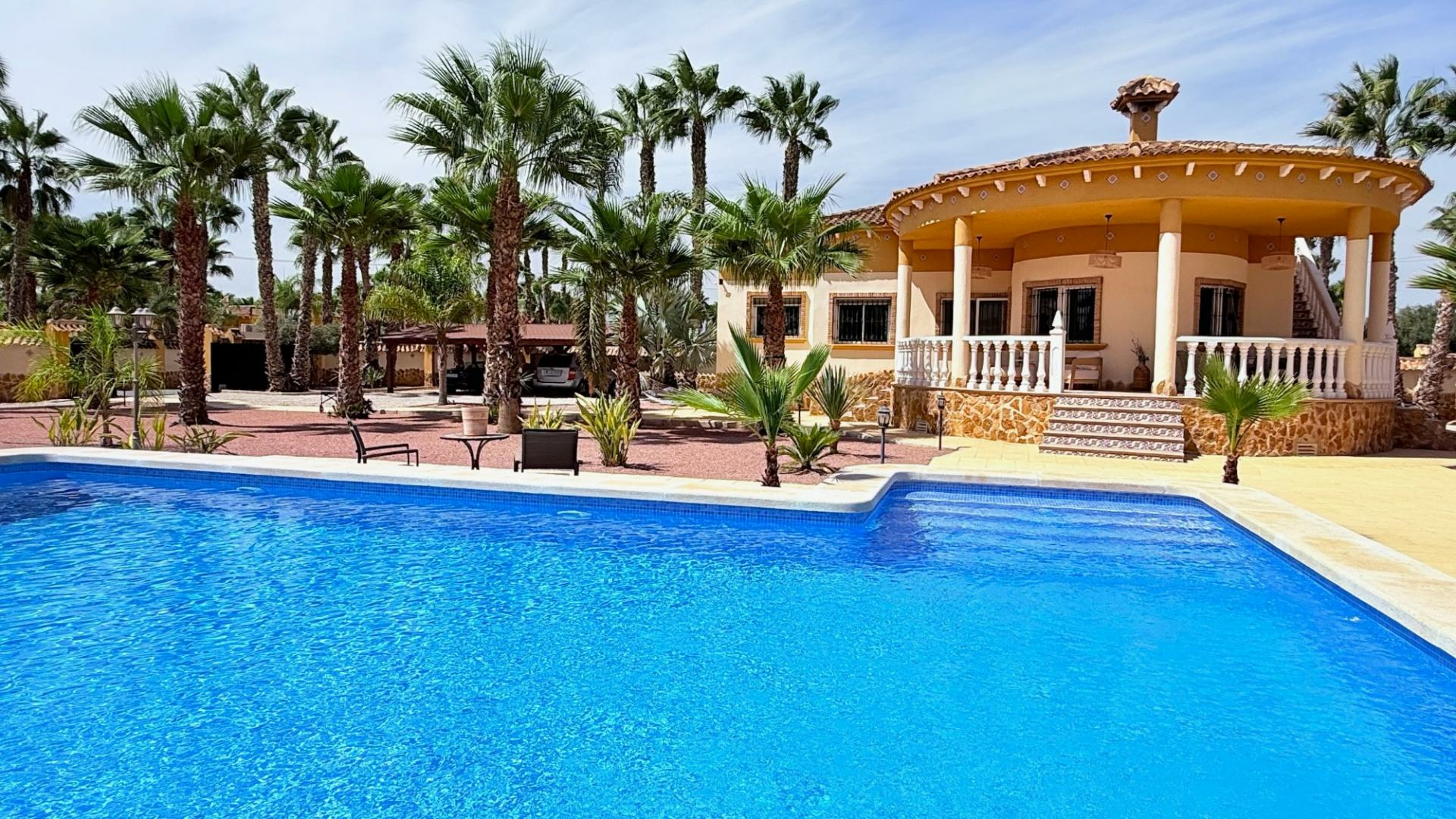 3-bedroom Villa In Catral, Spain (139 M²)