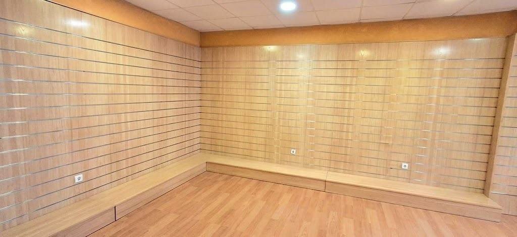 Commercial Unit In Alicante, Spain (84 M²)