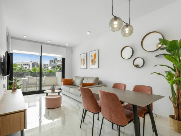 2-bedroom Apartment In Orihuela, Spain (84 M²)