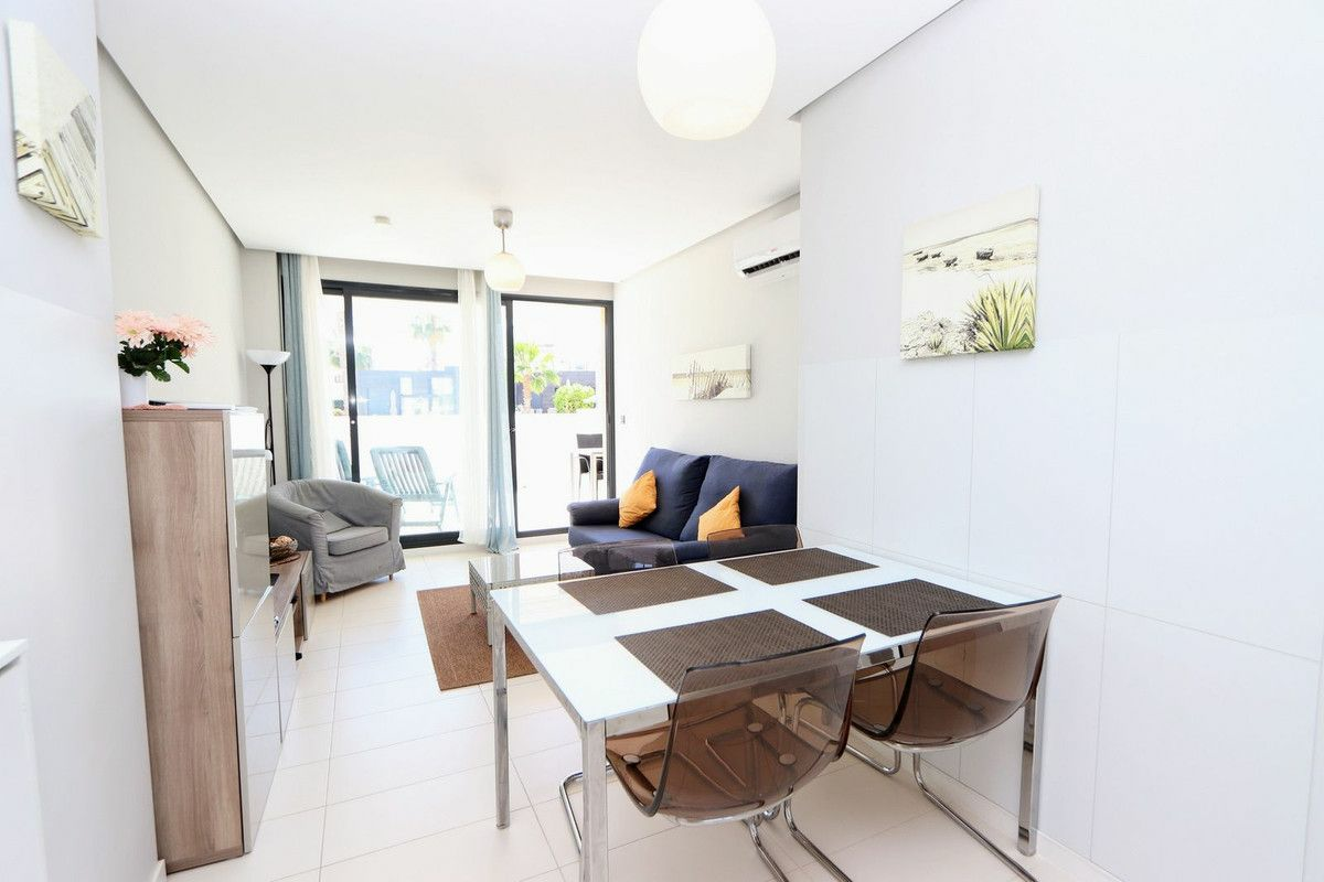 2-bedroom Apartment In Orihuela Costa, Spain (69 M²)