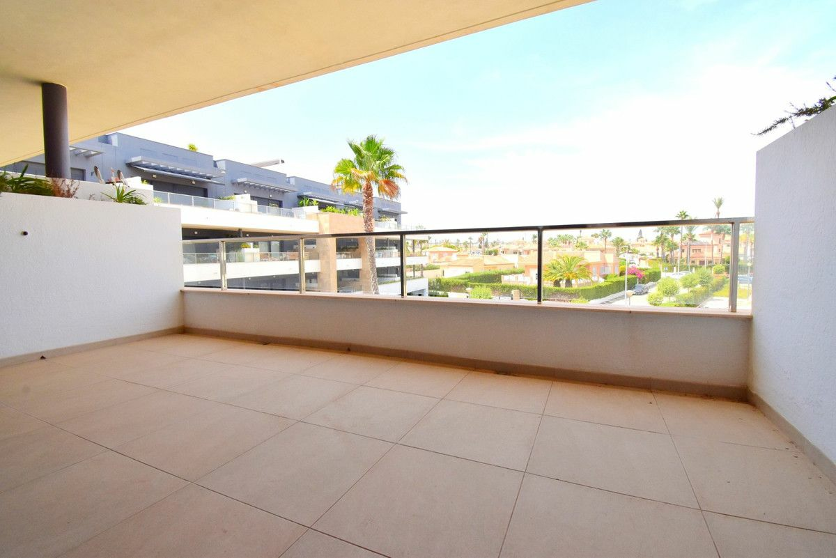 2-bedroom Apartment In Orihuela Costa, Spain (70 M²)