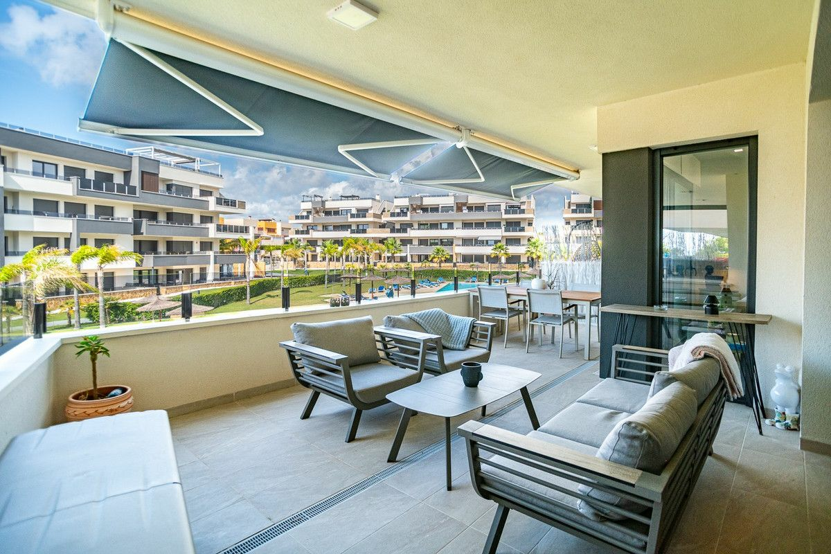 2-bedroom Apartment In Orihuela Costa, Spain (75 M²)