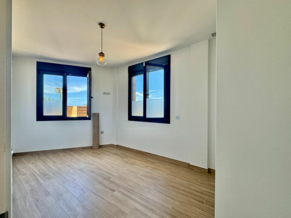 2-bedroom Apartment In Santiago De La Ribera, Spain (75 M²)