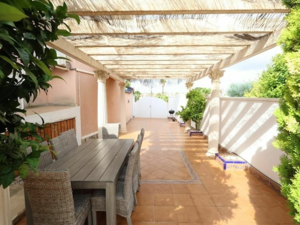 3-bedroom House In Rojales, Spain (139 M²)