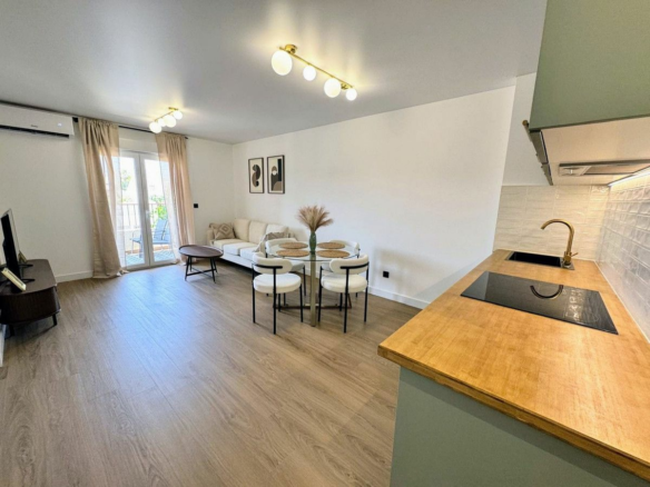 2-bedroom Apartment In Pilar De La Horadada, Spain (65 M²)