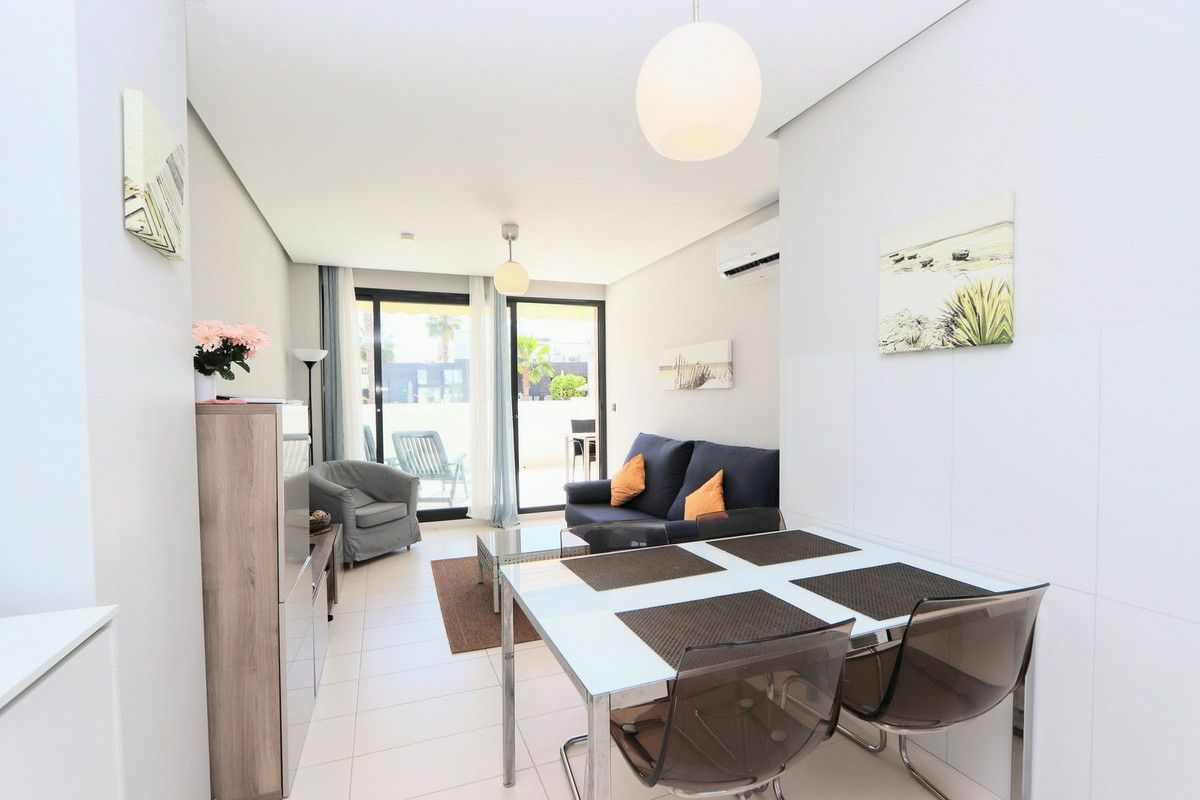 2-bedroom Apartment In Orihuela Costa, Spain (69 M²)
