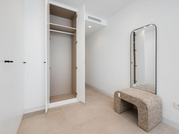 3-bedroom Villa In Mutxamel, Spain (124 M²)