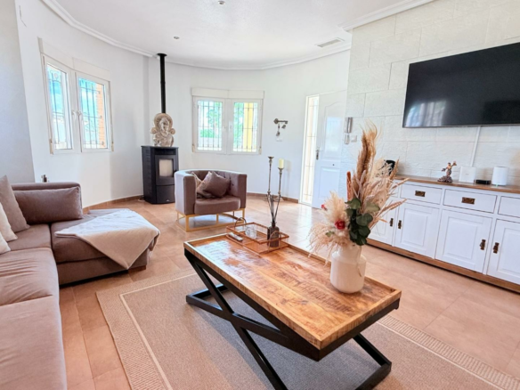 3-bedroom Villa In Catral, Spain (139 M²)