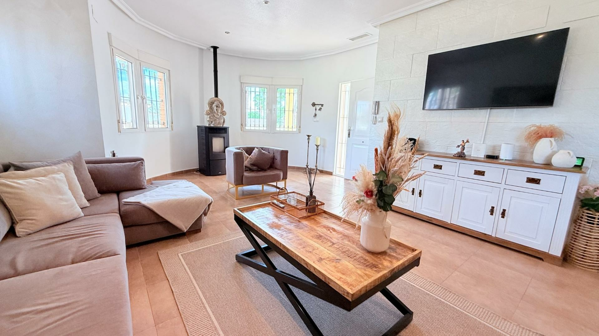 3-bedroom Villa In Catral, Spain (139 M²)