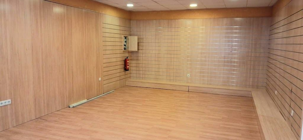 Commercial Unit In Alicante, Spain (84 M²)