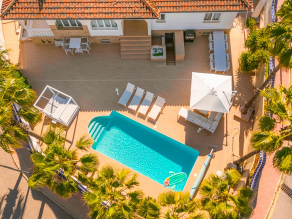 5-bedroom Villa In Rojales, Spain (307 M²)