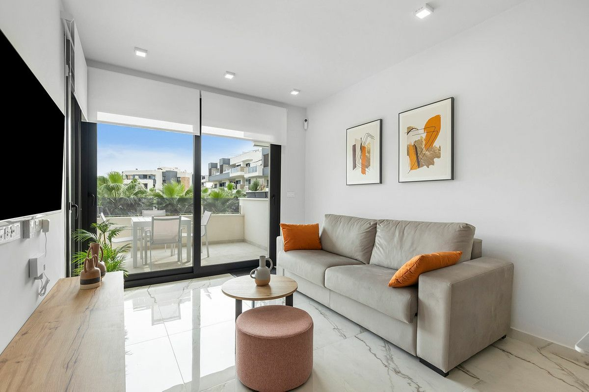2-bedroom Apartment In Orihuela, Spain (84 M²)