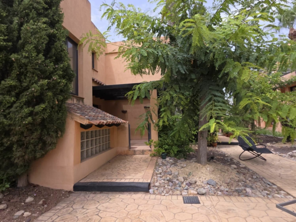 4-bedroom House In Orihuela Costa, Spain (125 M²)