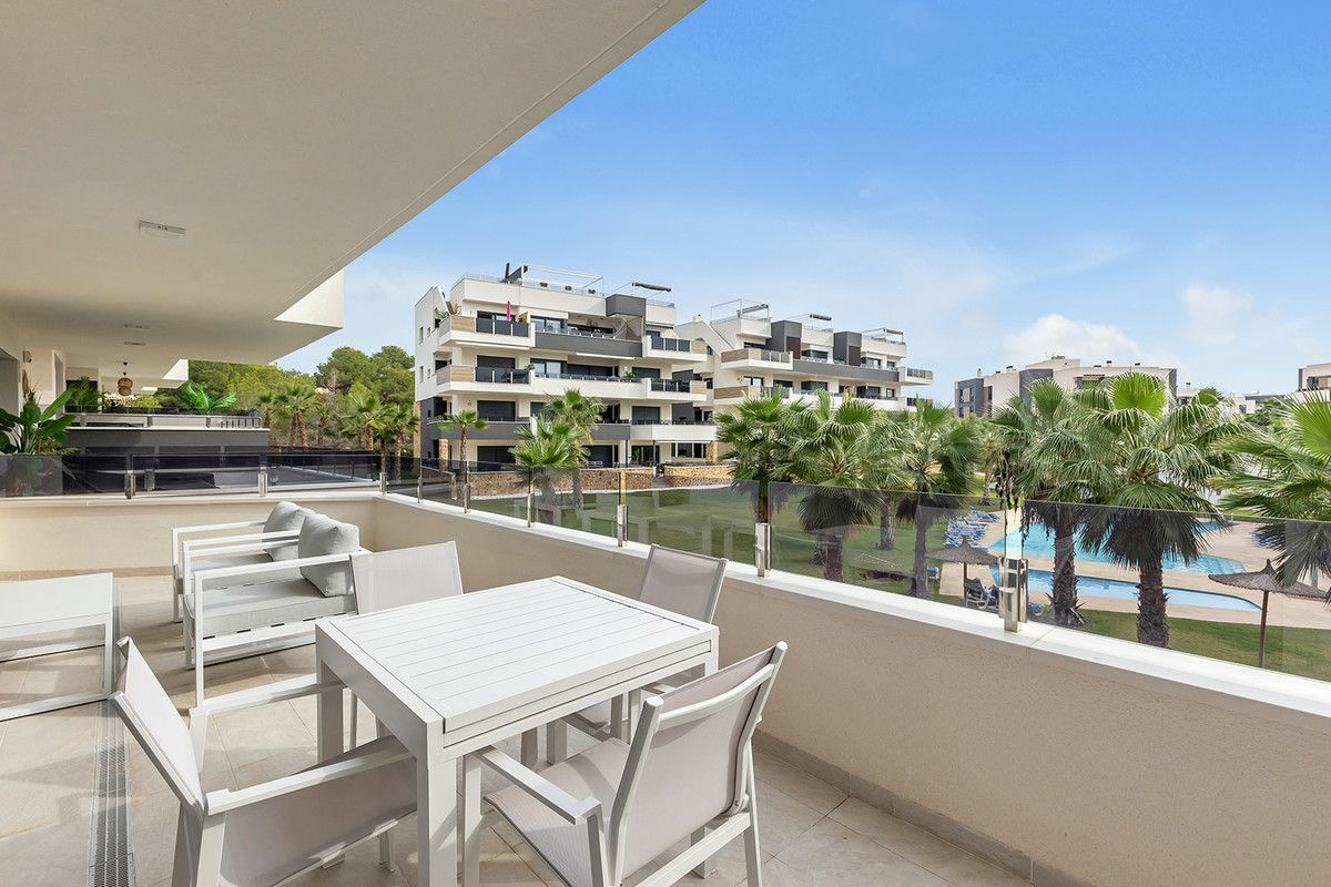 2-bedroom Apartment In Orihuela, Spain (84 M²)