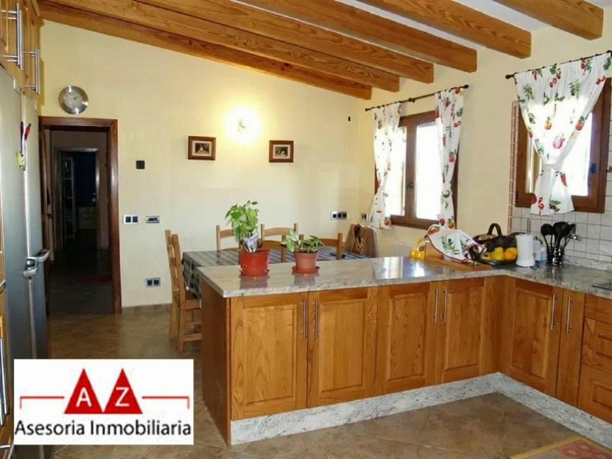4-bedroom Villa In Palma De Mallorca, Spain (668 M²)