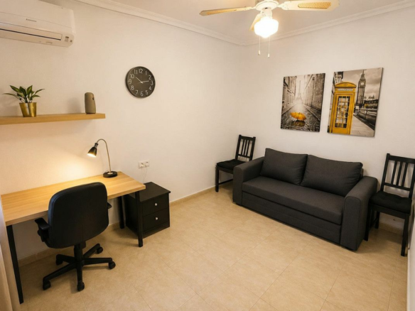 2-bedroom Villa In Orihuela Costa, Spain (82 M²)