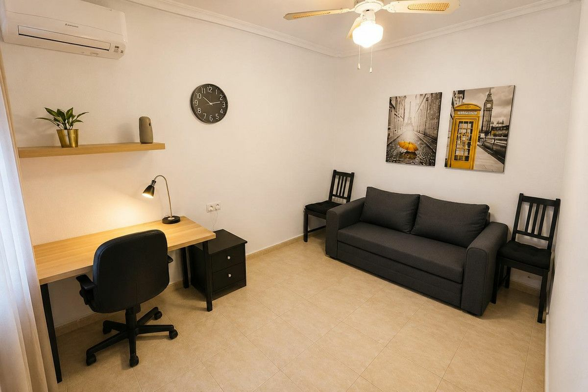 2-bedroom Villa In Orihuela Costa, Spain (82 M²)