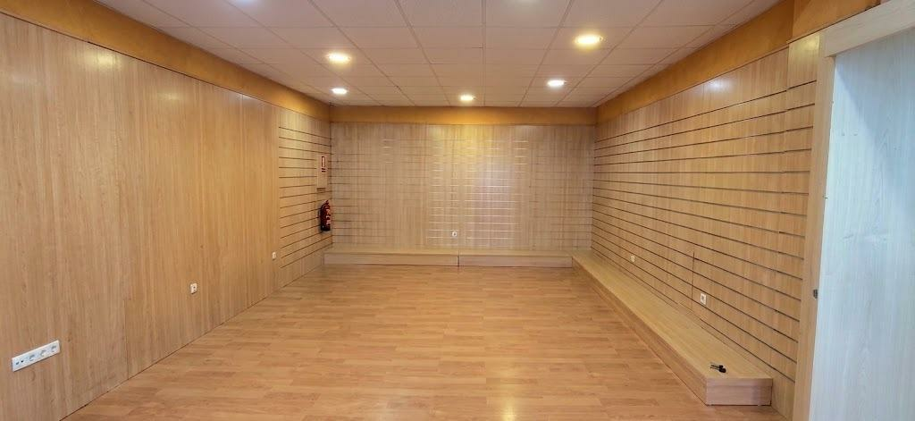 Commercial Unit In Alicante, Spain (84 M²)
