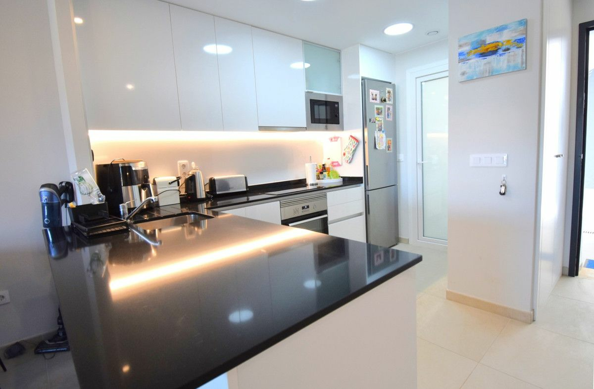 2-bedroom Apartment In Orihuela Costa, Spain (70 M²)