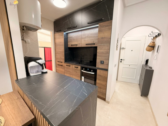 2-bedroom Apartment In Torrevieja, Spain (65 M²)