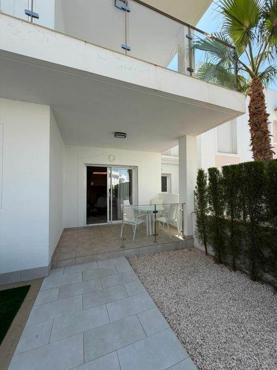 3-bedroom Villa In Rojales, Spain (95 M²)