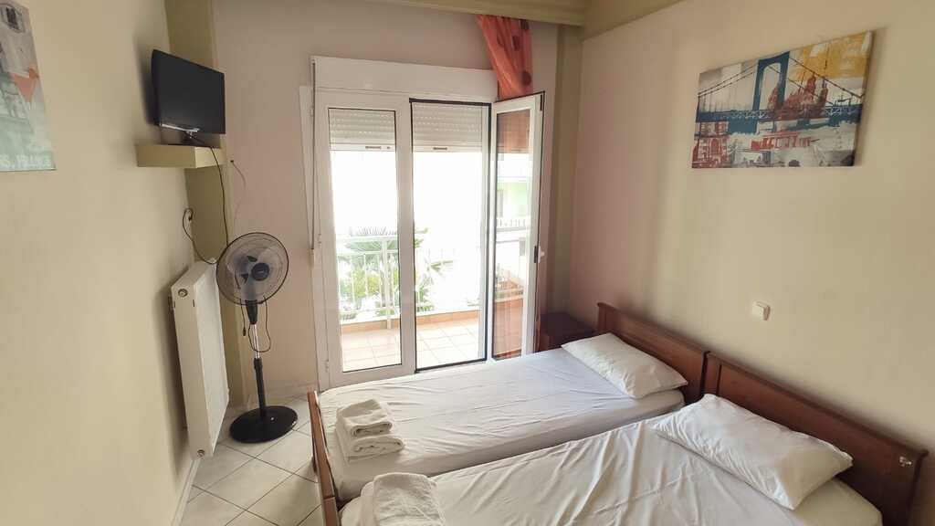 2-bedroom Flat In Katerini, Greece (47 M²)