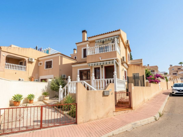 2-bedroom Villa In Orihuela Costa, Spain (85 M²)