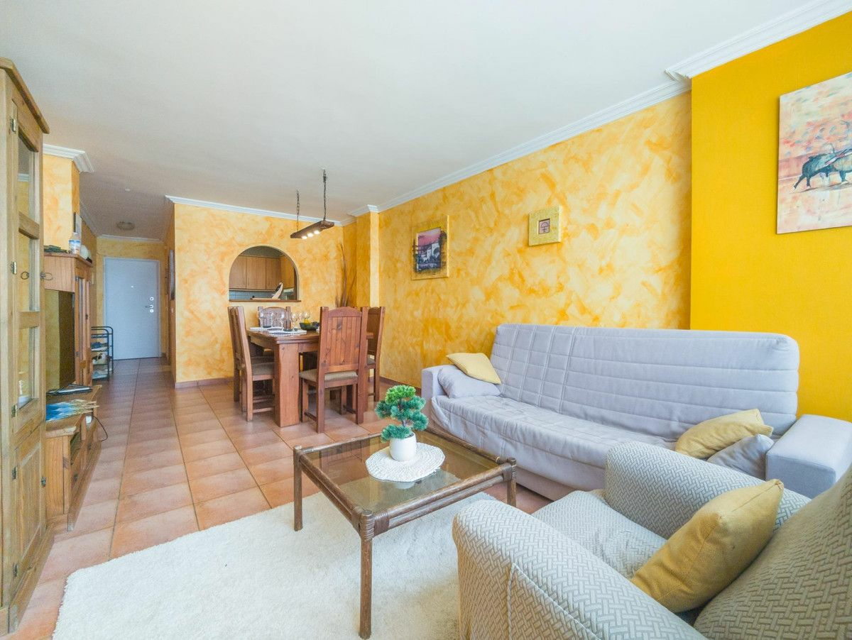 4-1-60dd9d 2-bedroom Apartment In Torrevieja, Spain (63 M²)