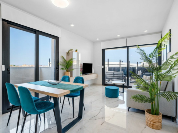 2-bedroom Apartment In Orihuela Costa, Spain (78 M²)