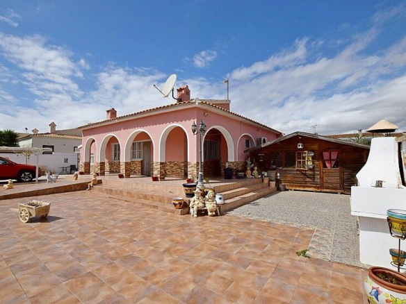 3-bedroom House In Orihuela Costa, Spain (110 M²)