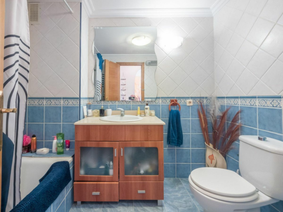 2-bedroom Apartment In Torrevieja, Spain (63 M²)