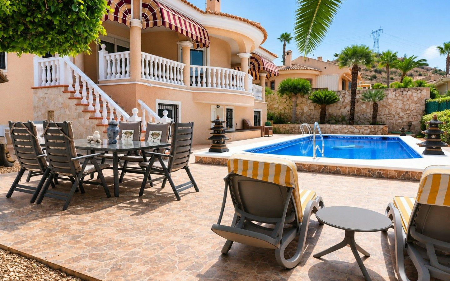 4-bedroom Villa In Rojales, Spain (175 M²)